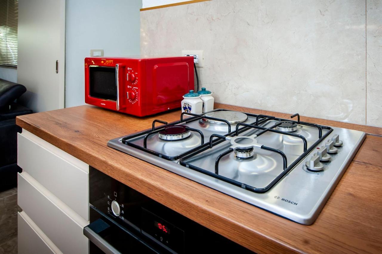 Apartments Karmen โรวีน ภายนอก รูปภาพ